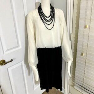 Beautiful Adrianna Papell White Chiffon Blouse & Black Skirt Dress  in Size 10